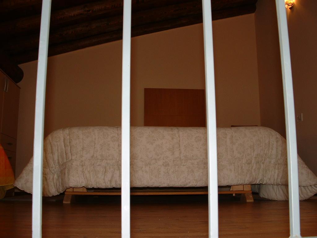 Agriturismo Lupo Bianco Monzambano Buitenkant foto