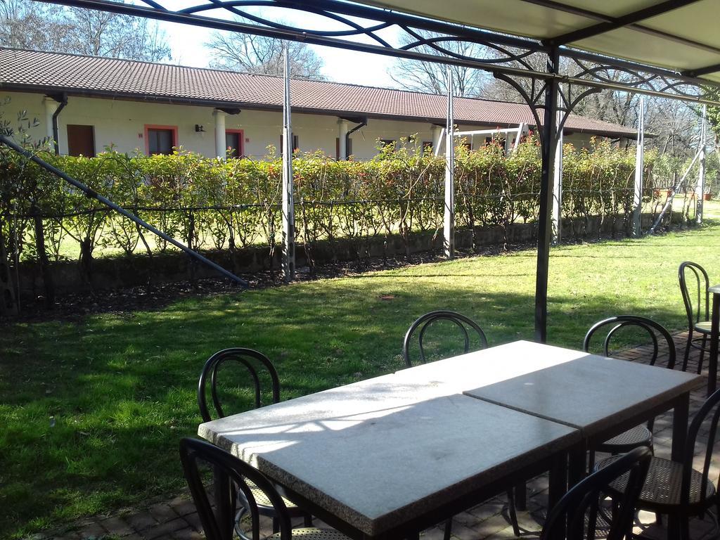 Agriturismo Lupo Bianco Monzambano Buitenkant foto