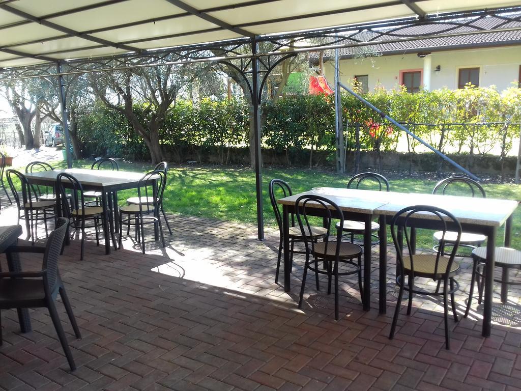 Agriturismo Lupo Bianco Monzambano Buitenkant foto