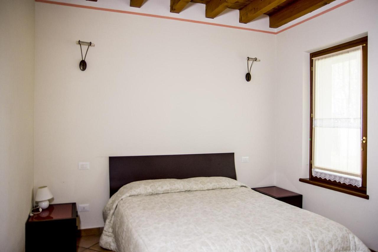 Agriturismo Lupo Bianco Monzambano Buitenkant foto