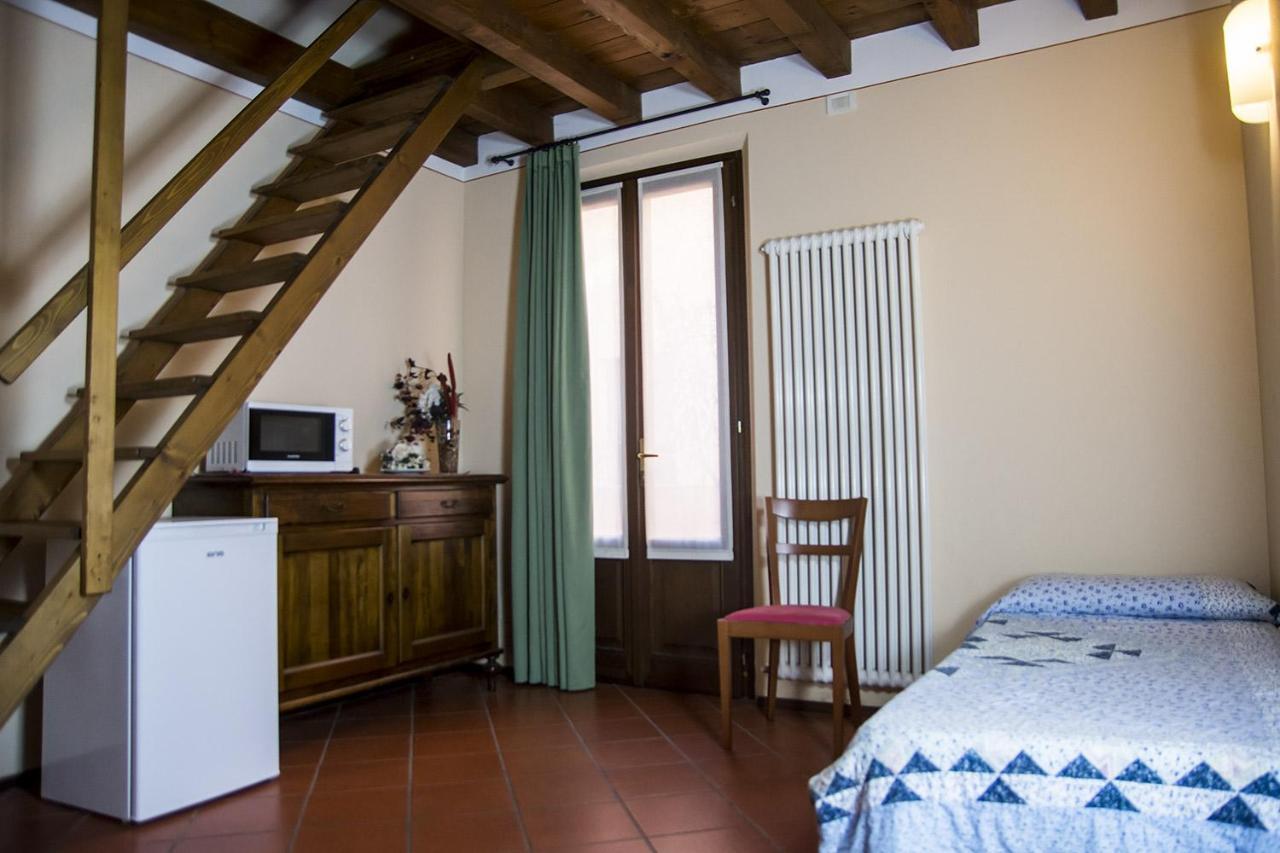 Agriturismo Lupo Bianco Monzambano Buitenkant foto