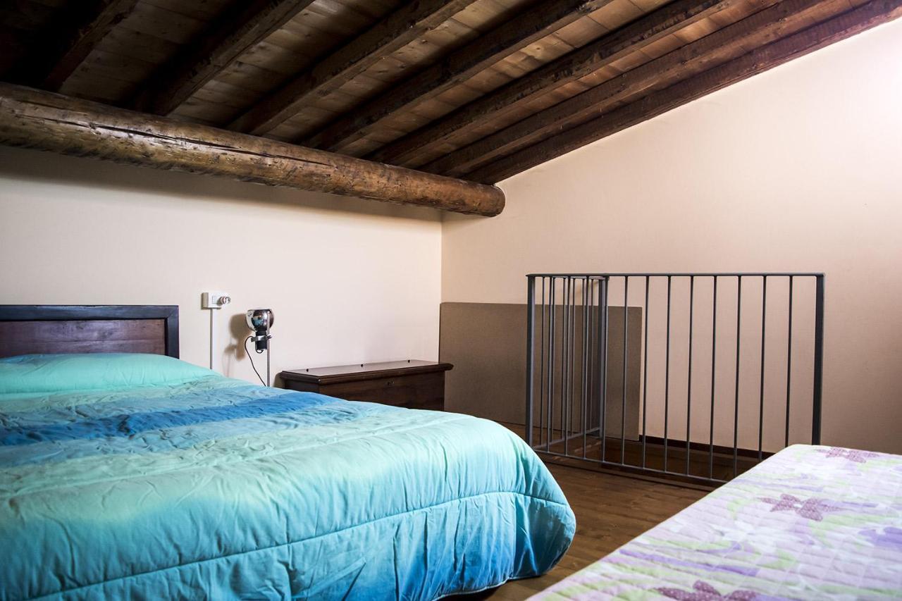 Agriturismo Lupo Bianco Monzambano Buitenkant foto